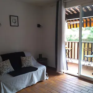 https://studio-magaline.fr-provencehotel.com
